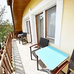 Siesta - Buekfuerdo Apartament