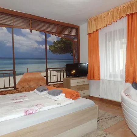 Siesta - Buekfuerdo Apartman