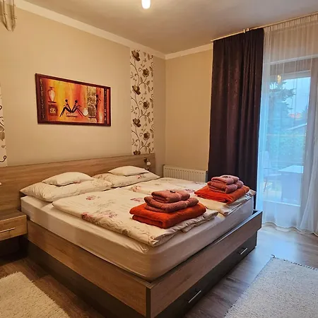 Siesta - Buekfuerdo Apartman Bük